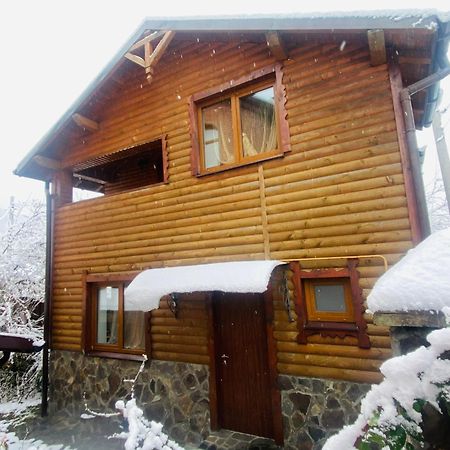 Котедж Гірський ياريمتشي المظهر الخارجي الصورة